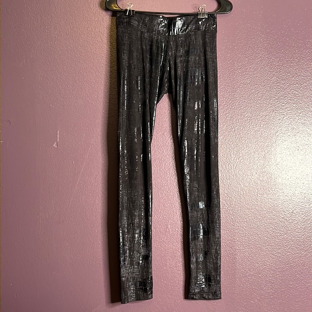 S Guess Metallic Black Snakeskin Print Leggings with Purple Distressed Accents
